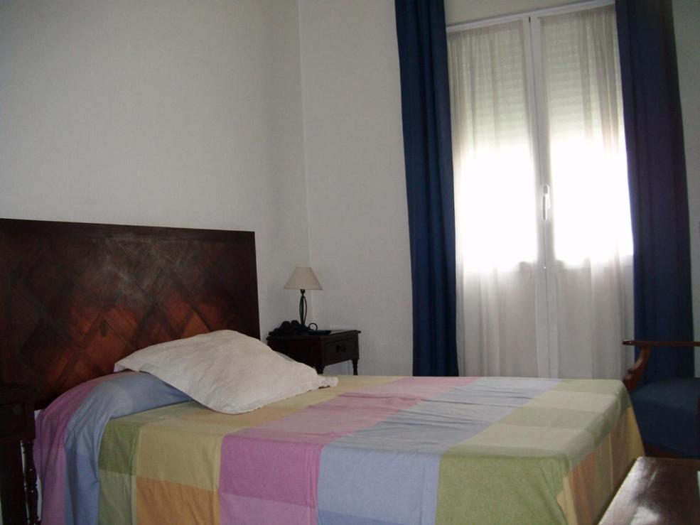 Puerta Del Sol Rooms Madrid Chambre photo
